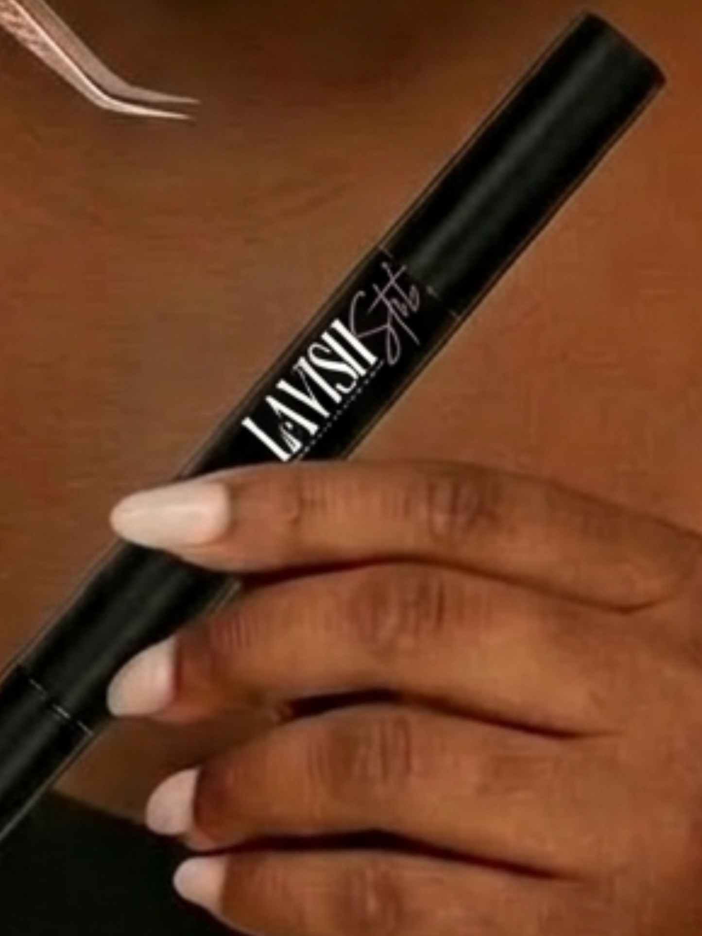 Lavish Stik Bond & Seal